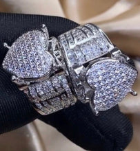 Load image into Gallery viewer, Icy Heart Ring
