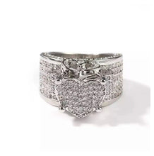 Load image into Gallery viewer, Icy Heart Ring
