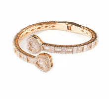 Load image into Gallery viewer, Icy Heart Bougie Bangle
